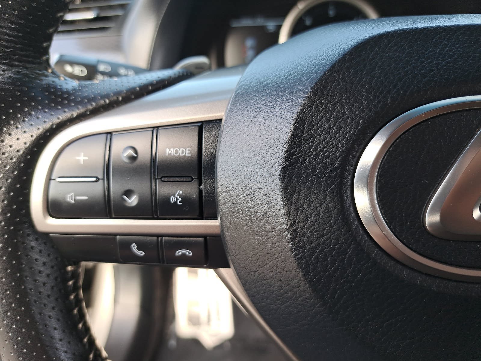 Used 2020 Lexus GS 350 F Sport RWD image 18