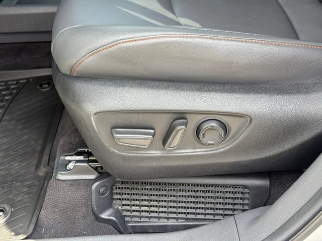 Used 2024 Toyota Sienna XSE FWD image 13