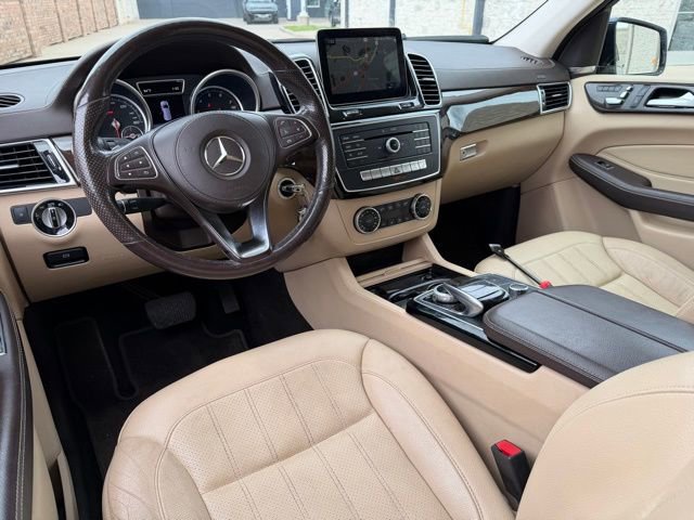 Used 2017 Mercedes-Benz GLS 450 4MATIC image 5