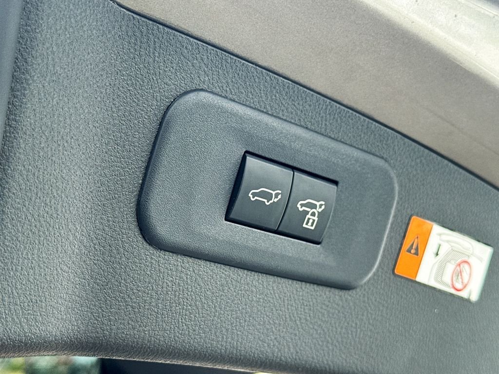 Used 2025 Lexus NX 250 FWD w/ Accessory Package (Z1) image 36