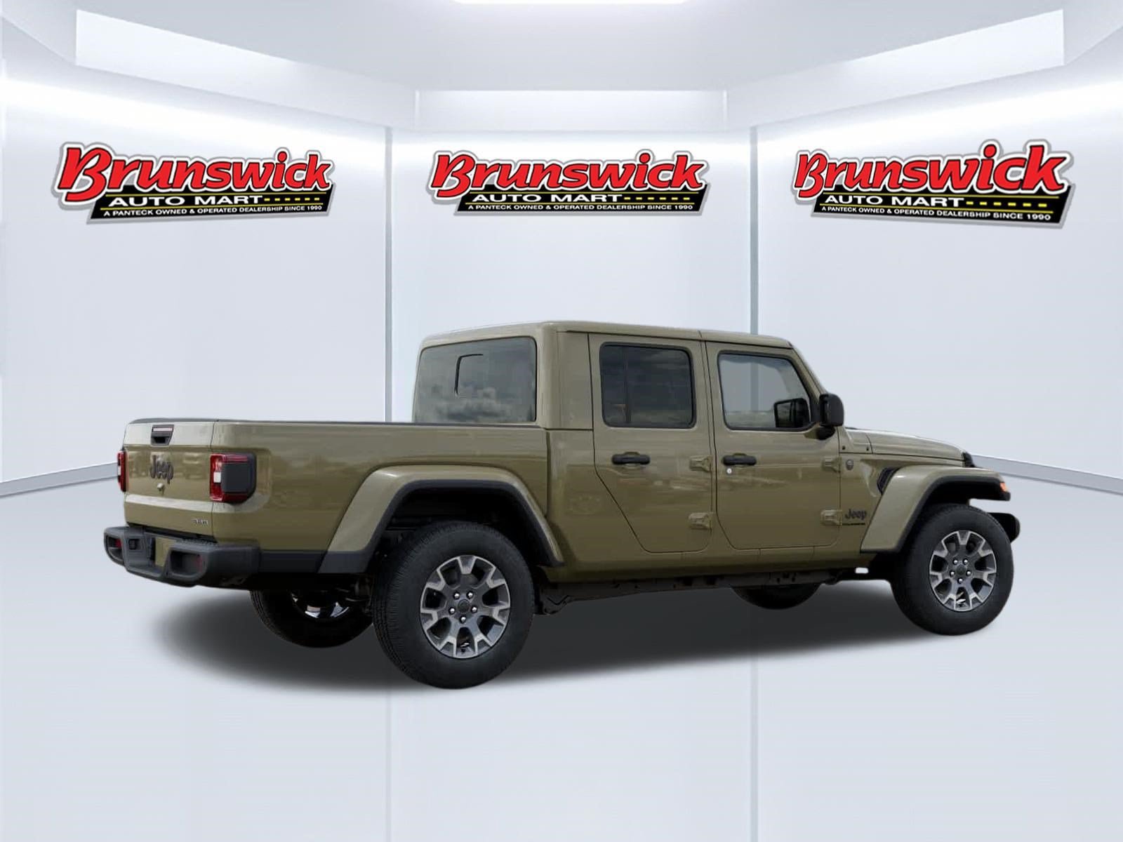 New 2026 Jeep Gladiator Sport AWD/4WD image 4