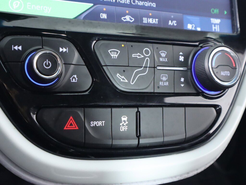 Used 2021 Chevrolet Bolt LT image 20