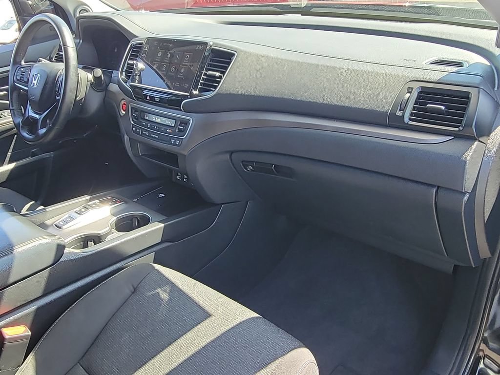 Used 2024 Honda Ridgeline Sport image 27