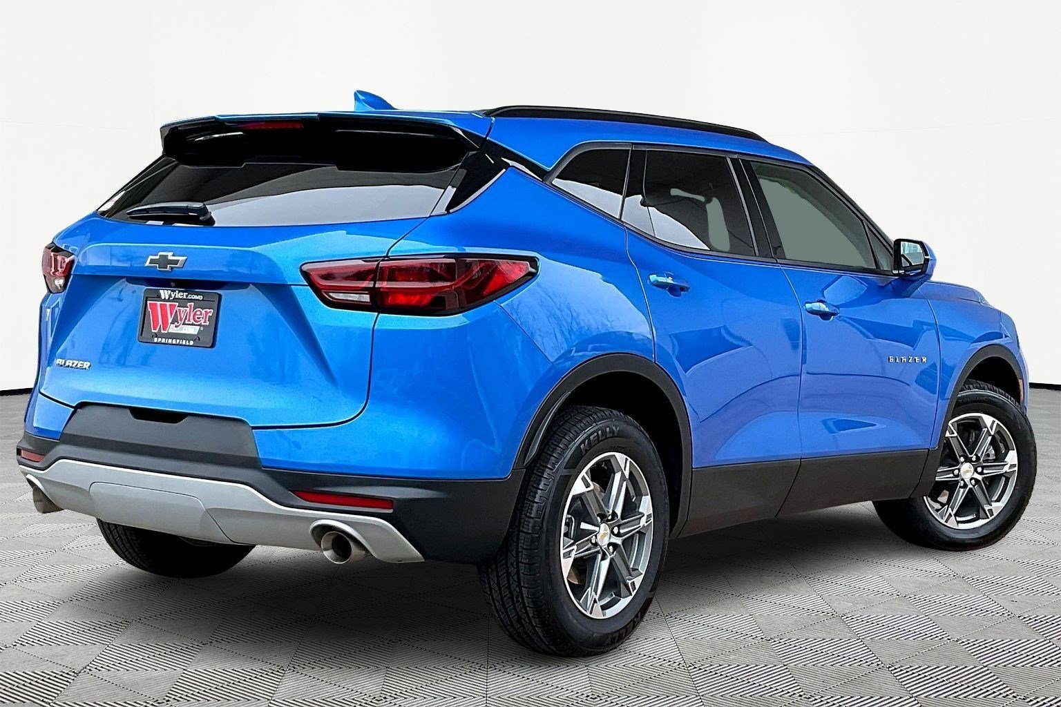 Used 2024 Chevrolet Blazer LT w/ Convenience Package image 6