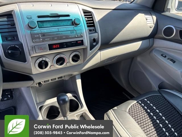 Used 2011 Toyota Tacoma 4x4 Access Cab V6 w/ TRD Sport Pkg image 20