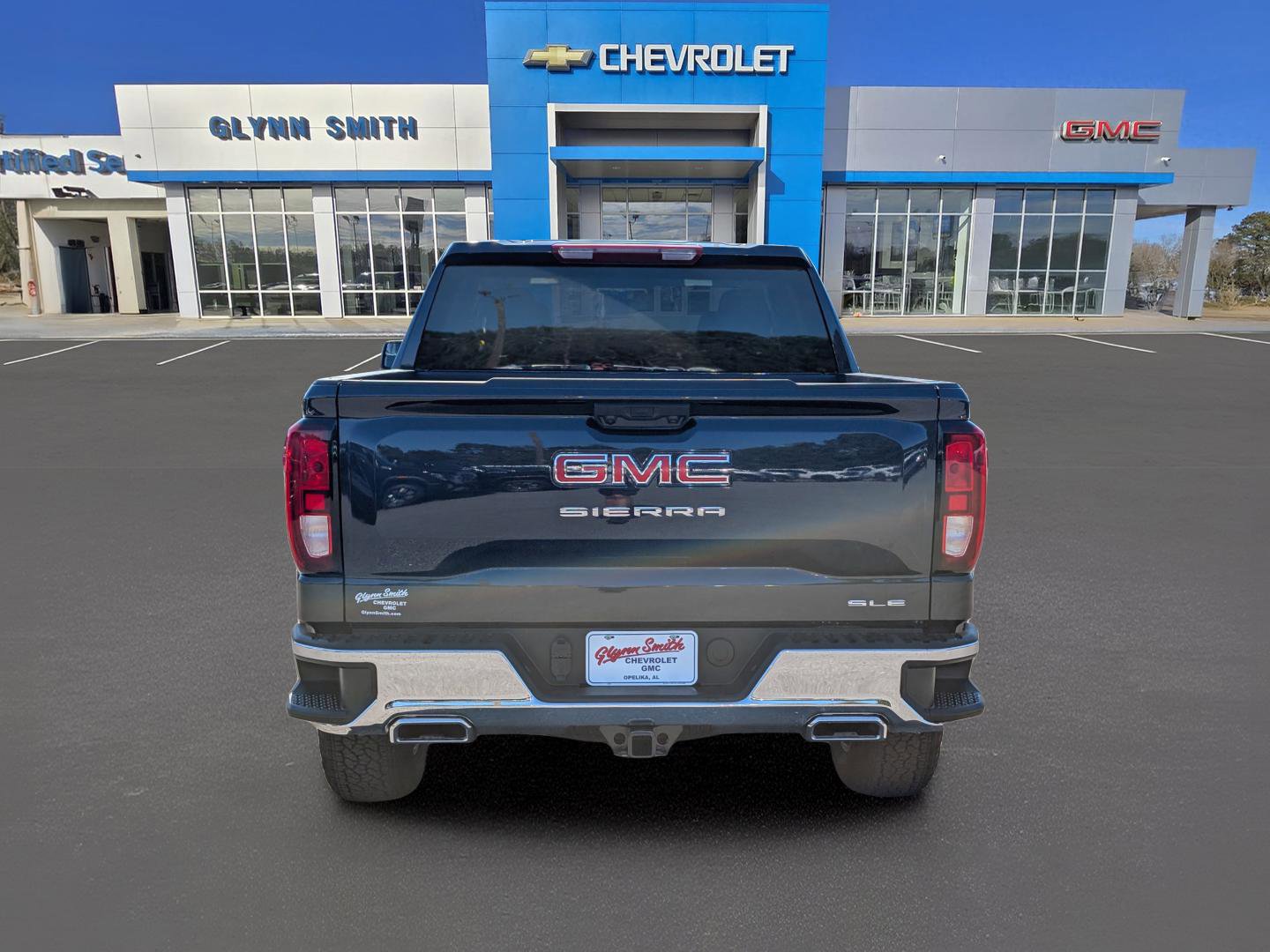 New 2026 GMC Sierra 1500 SLE w/ X31 Off-Road Package image 9