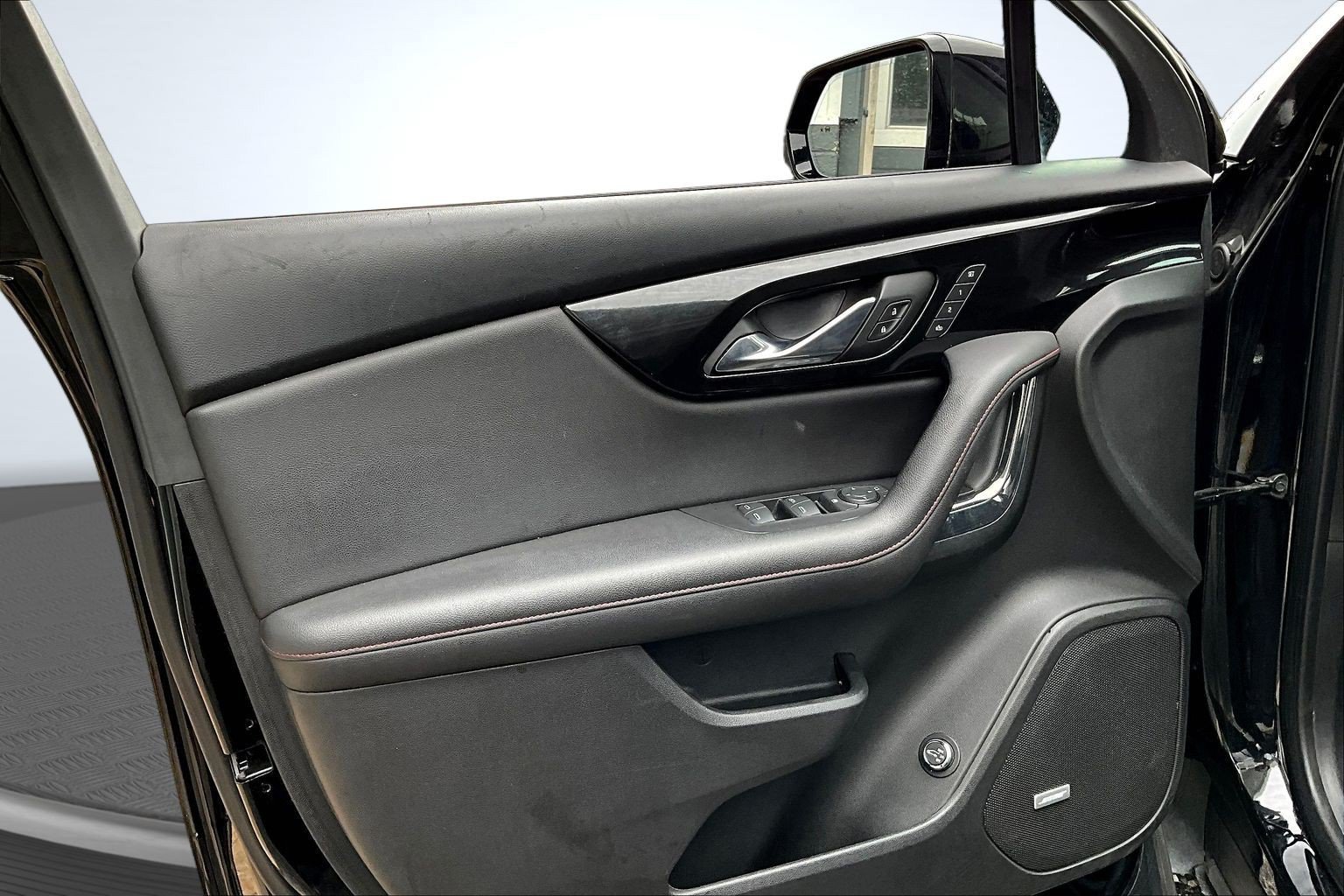 Used 2021 Chevrolet Blazer RS w/ Enhanced Convenience Package FWD image 18