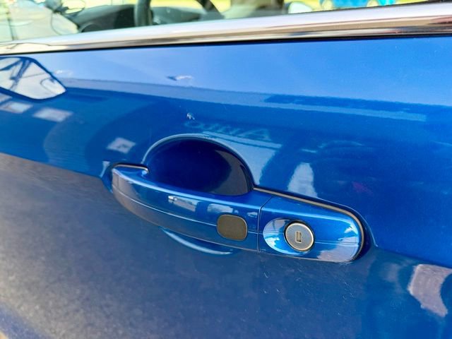 Used 2019 Ford Escape SEL image 11