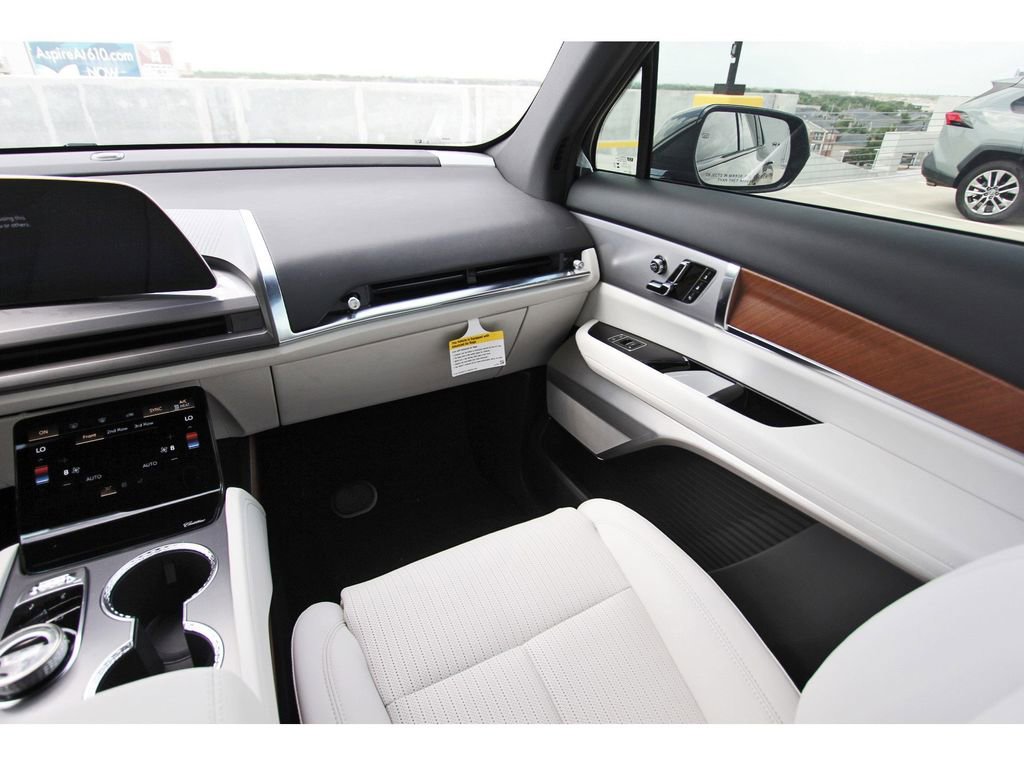 New 2026 Cadillac Vistiq Luxury image 10