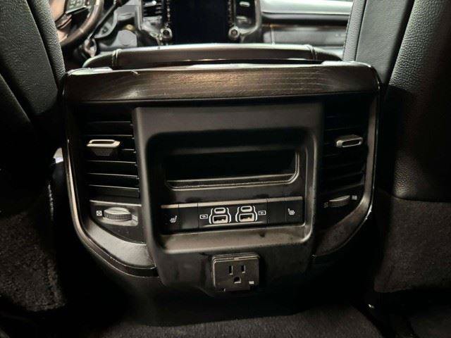 Used 2022 RAM 2500 Limited AWD/4WD image 36