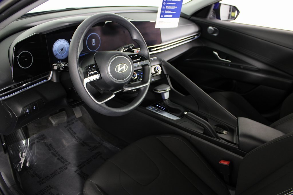 Certified 2024 Hyundai Elantra SEL image 14