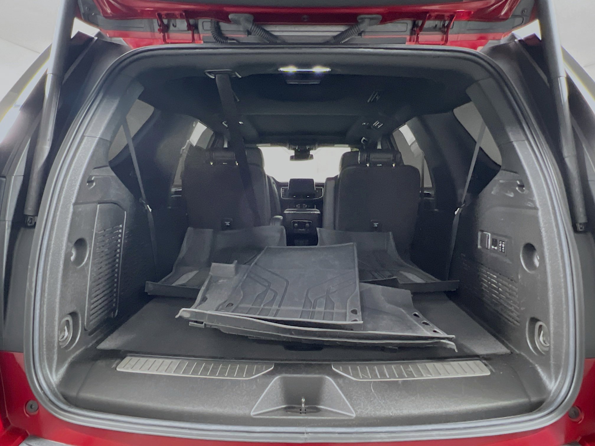 Used 2023 Chevrolet Tahoe Z71 w/ Luxury Package image 34