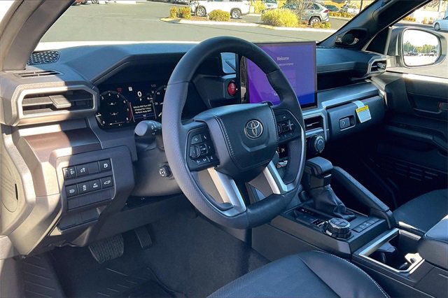 New 2025 Toyota 4Runner 4WD image 6