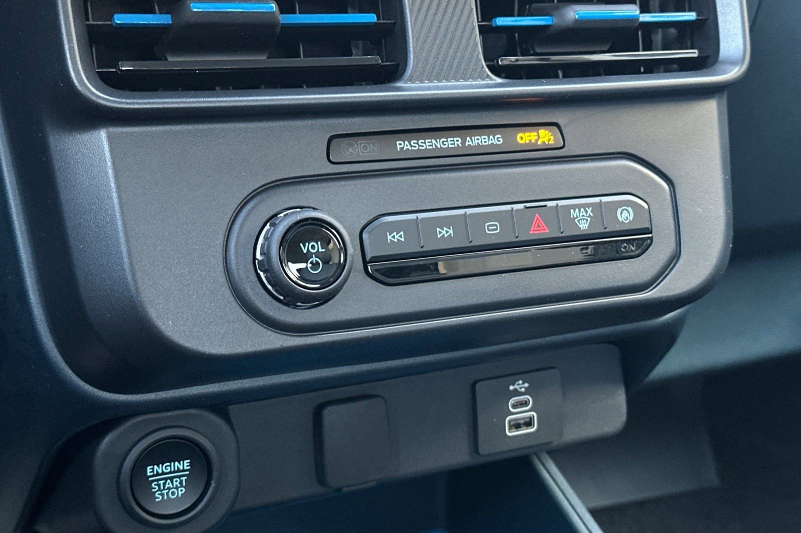 New 2026 Ford Maverick XLT w/ XLT Luxury Package image 18