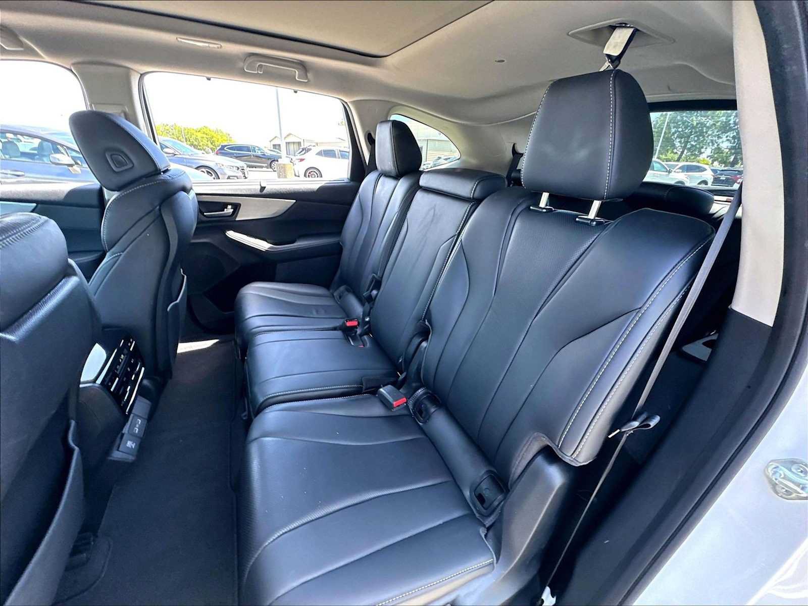 Used 2024 Acura MDX w/ Technology Package AWD/4WD image 27