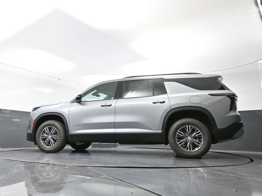 New 2026 Chevrolet Traverse LT w/ Driver Confidence Package image 41