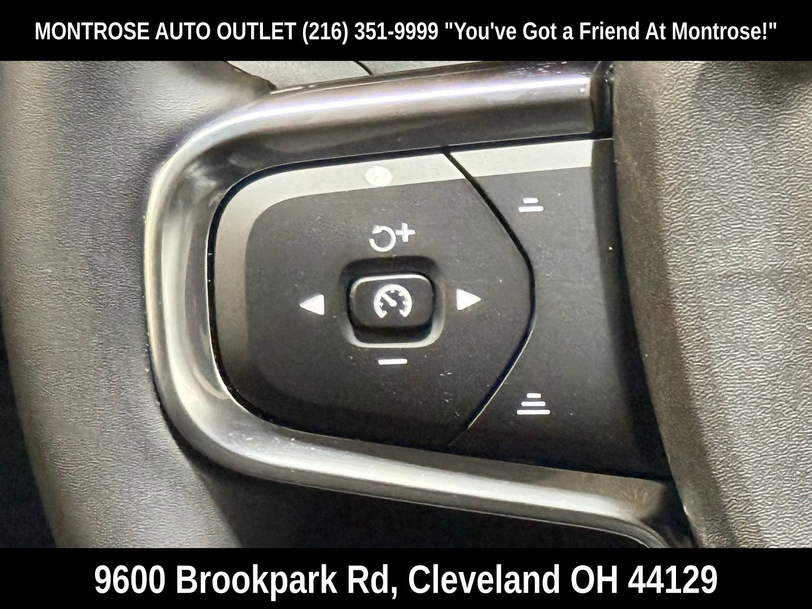 New 2026 Volvo XC40 B5 Plus w/ Protection Package Premier image 28