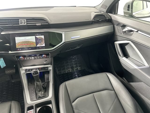 Used 2022 Audi Q3 2.0T Premium Plus AWD/4WD image 26