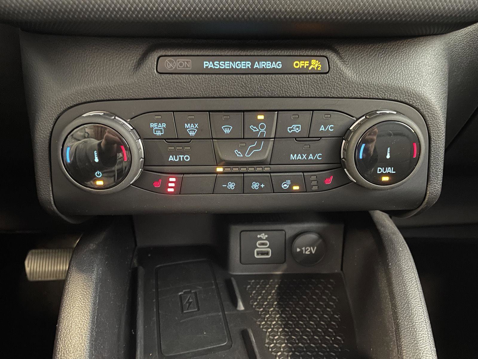 Used 2023 Ford Bronco Sport Outer Banks w/ Tech Package image 32