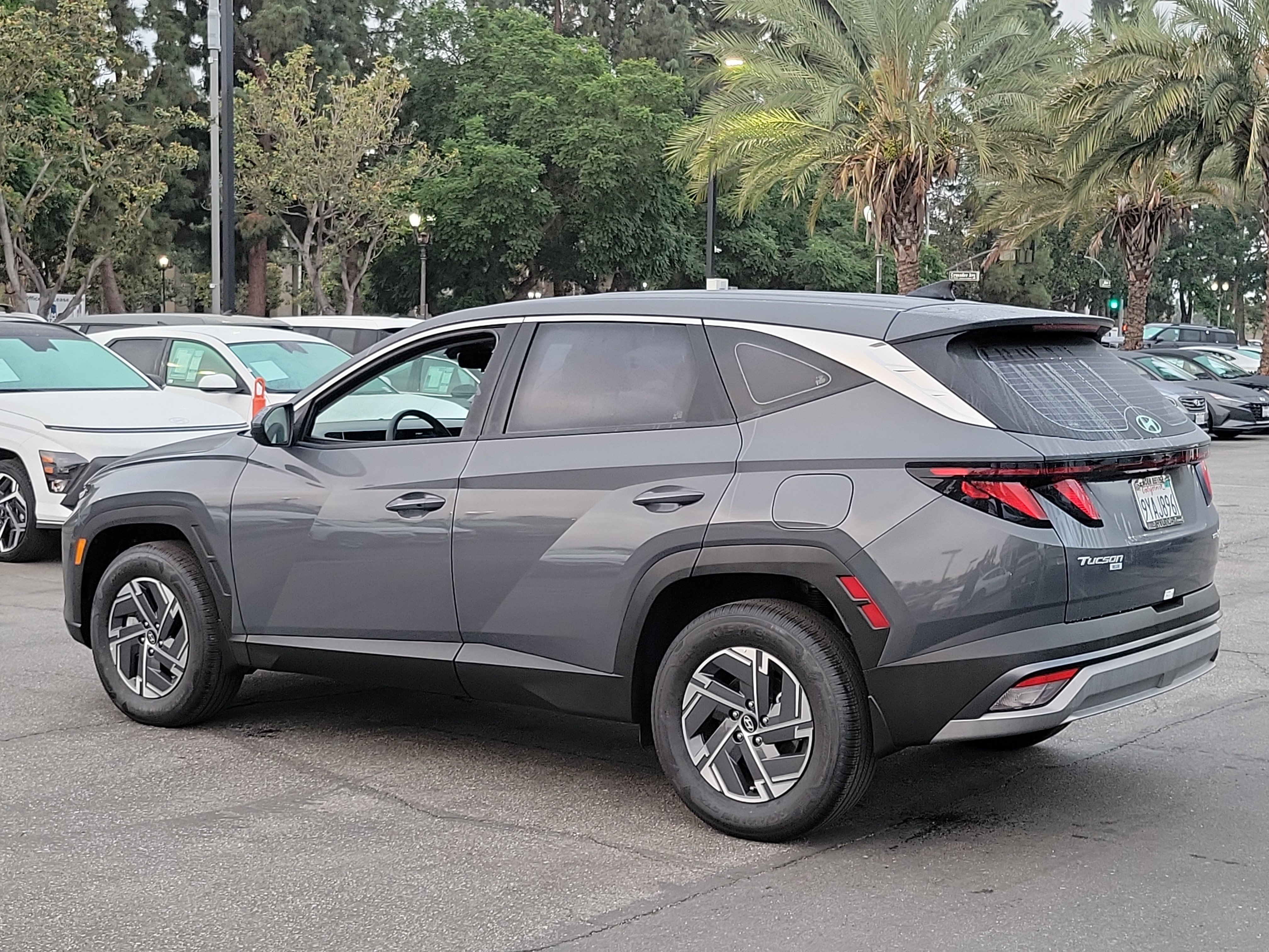 Certified 2026 Hyundai Tucson Blue SE AWD/4WD image 28