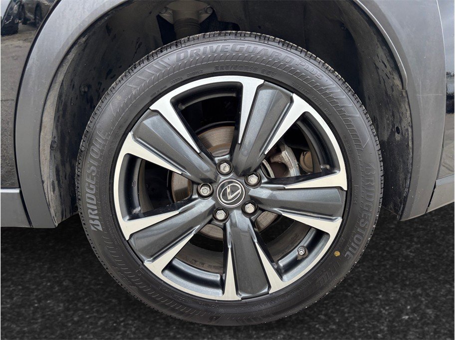 Used 2021 Lexus UX 250h w/ Premium Package image 15