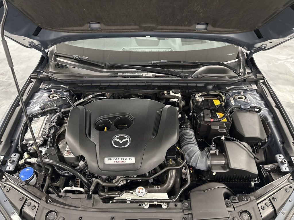 Certified 2023 MAZDA MAZDA3 Hatchback w/Premium Plus Pkg image 3