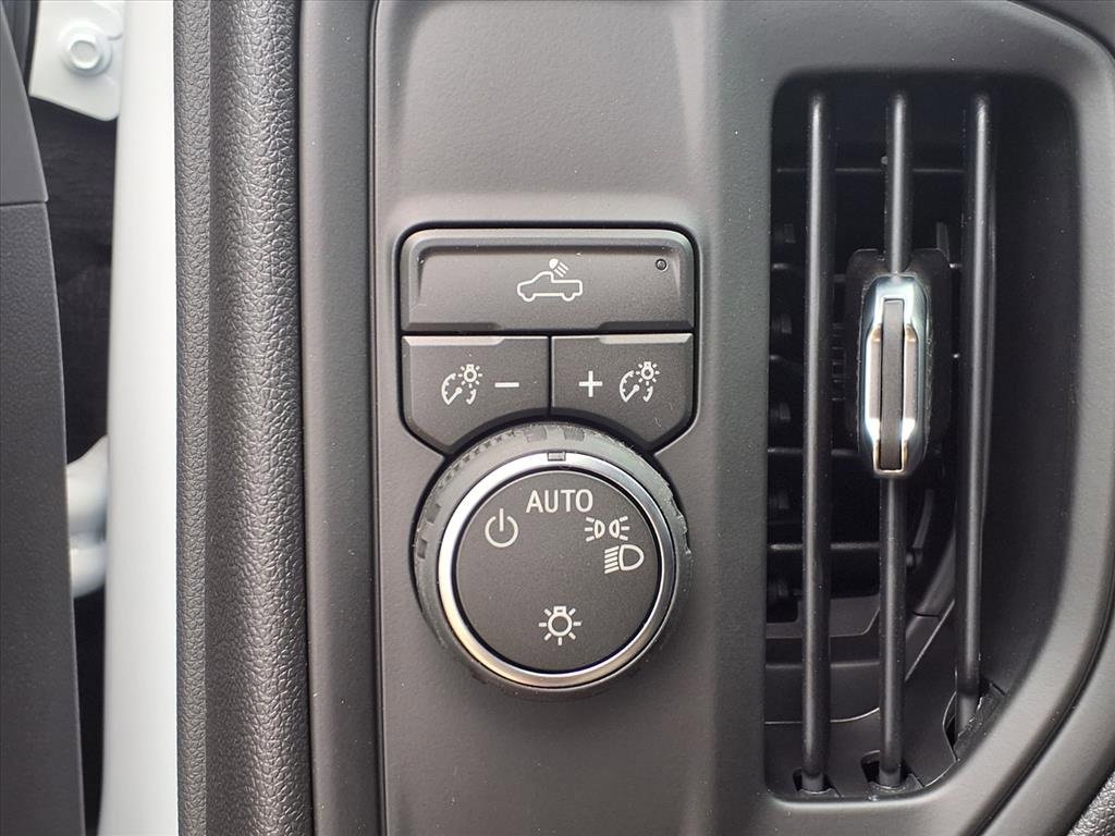 New 2026 Chevrolet Silverado 1500 Custom image 10