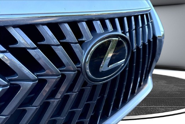 Used 2023 Lexus ES 350 w/ Accessory Package (Z2) FWD image 34