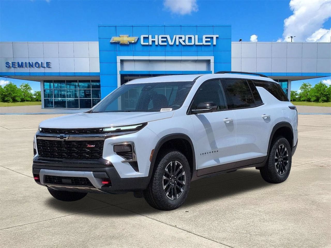 New 2026 Chevrolet Traverse Z71 w/ Enhanced Driving Package AWD/4WD image 2