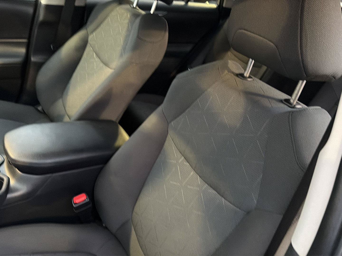 Certified 2023 Toyota RAV4 XLE FWD image 29