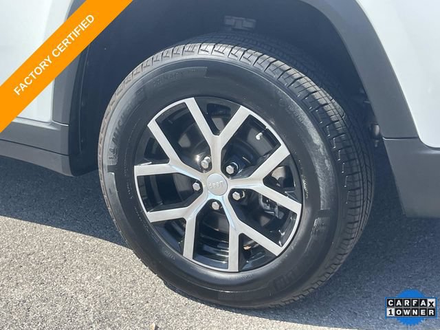 Certified 2024 Jeep Grand Cherokee L Limited w/ Luxury Tech Group II AWD/4WD image 12