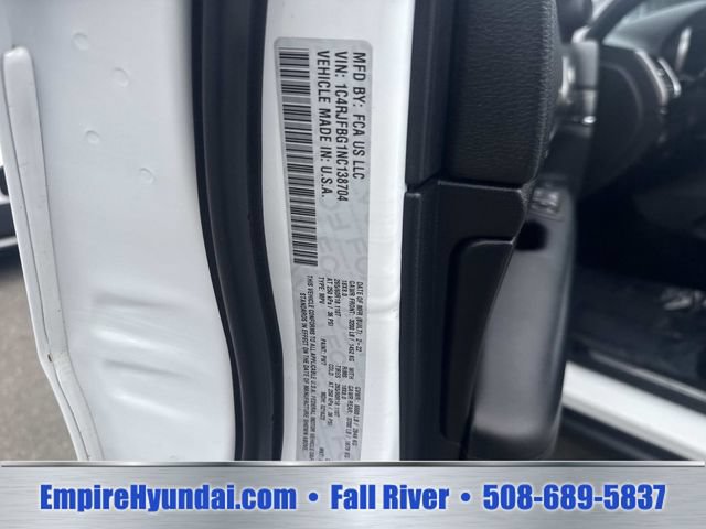 Used 2022 Jeep Grand Cherokee Limited AWD/4WD image 22