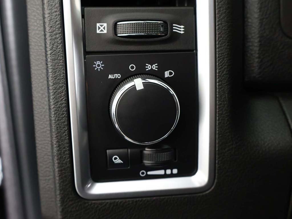 Used 2023 RAM 1500 Classic Warlock w/ Trailer Tow Group image 34