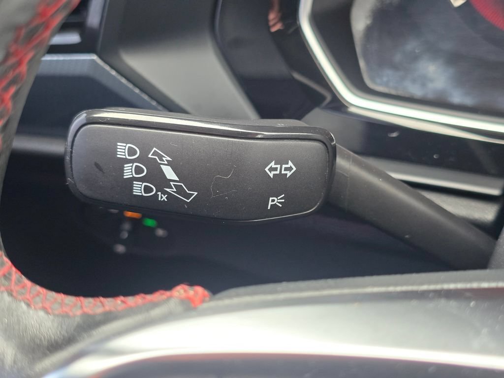 Used 2019 Volkswagen Jetta GLI FWD image 31