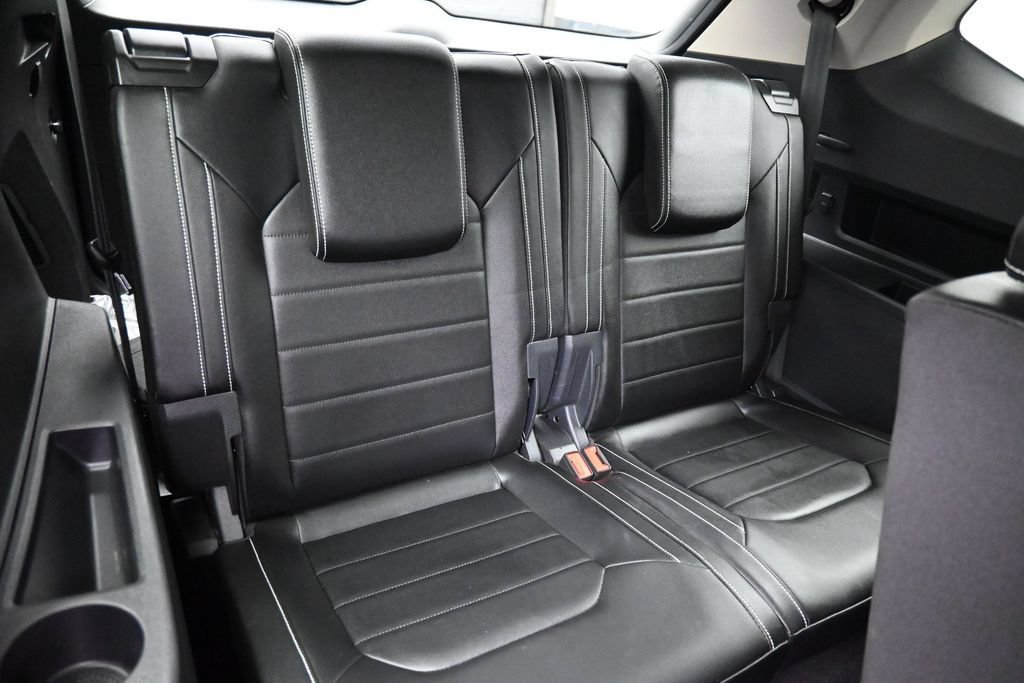 Used 2023 Volkswagen Atlas SEL Premium AWD/4WD image 25