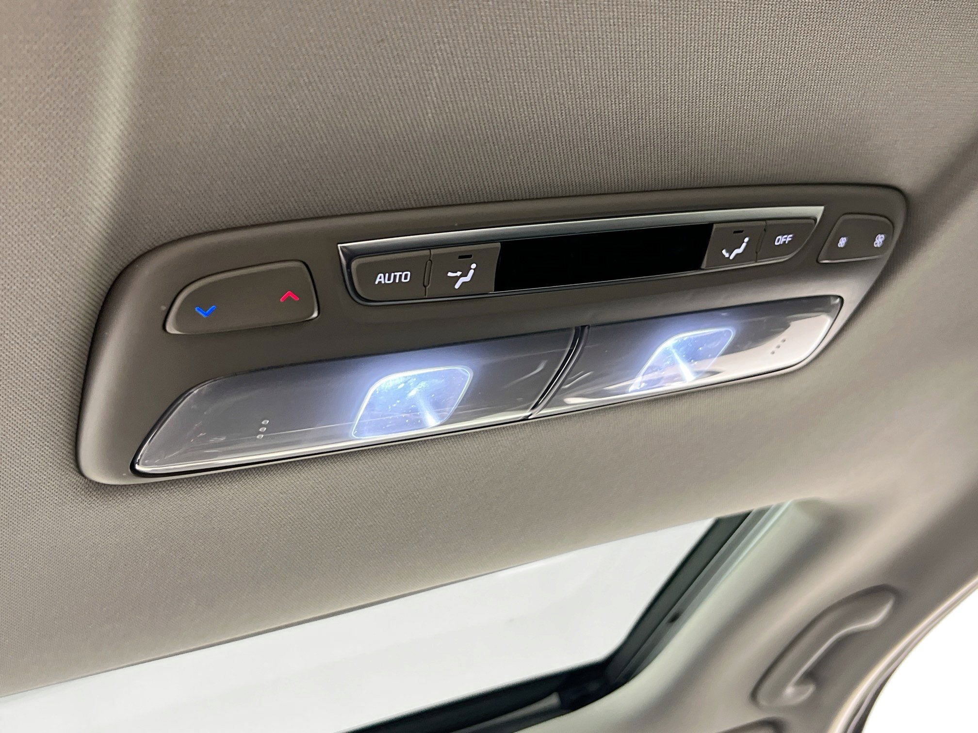 Used 2022 Kia Telluride EX w/ EX Premium Package image 27