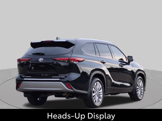 Certified 2026 Toyota Highlander Platinum AWD/4WD image 7