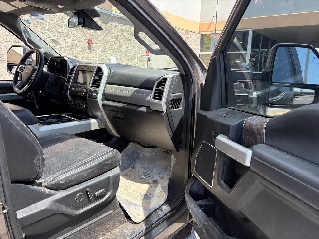 Used 2019 Ford F450 Lariat w/ Lariat Ultimate Package AWD/4WD image 28
