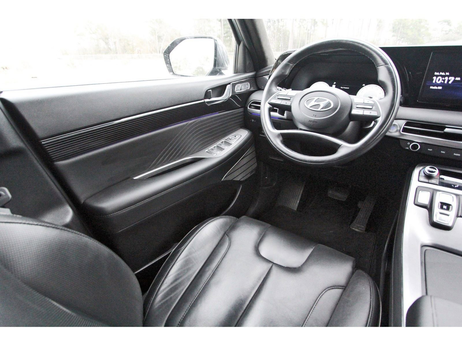Used 2023 Hyundai Palisade Calligraphy image 12