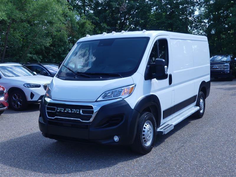 Used 2025 RAM ProMaster 2500 w/ U-Haul Equipment Group FWD image 2