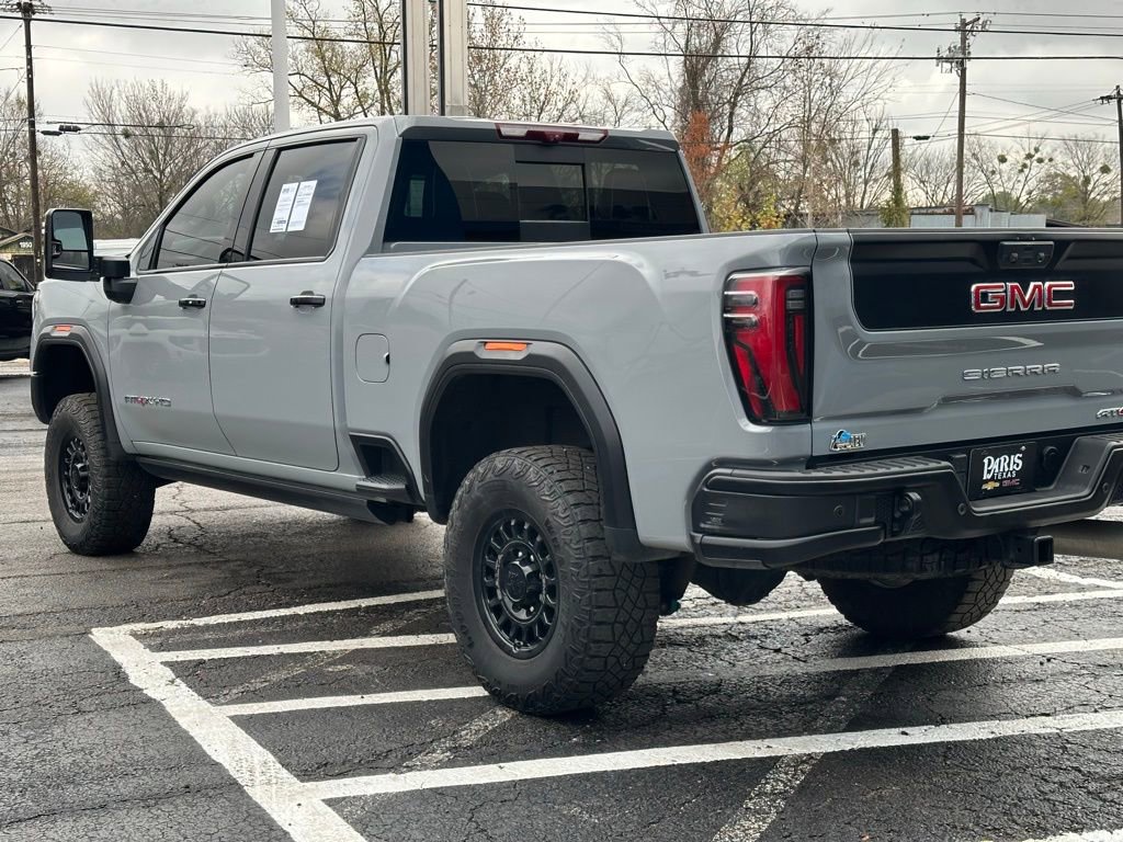 Used 2024 GMC Sierra 2500 AT4X w/ AT4X AEV Edition image 8