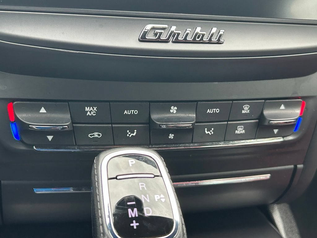 Used 2020 Maserati Ghibli RWD image 46