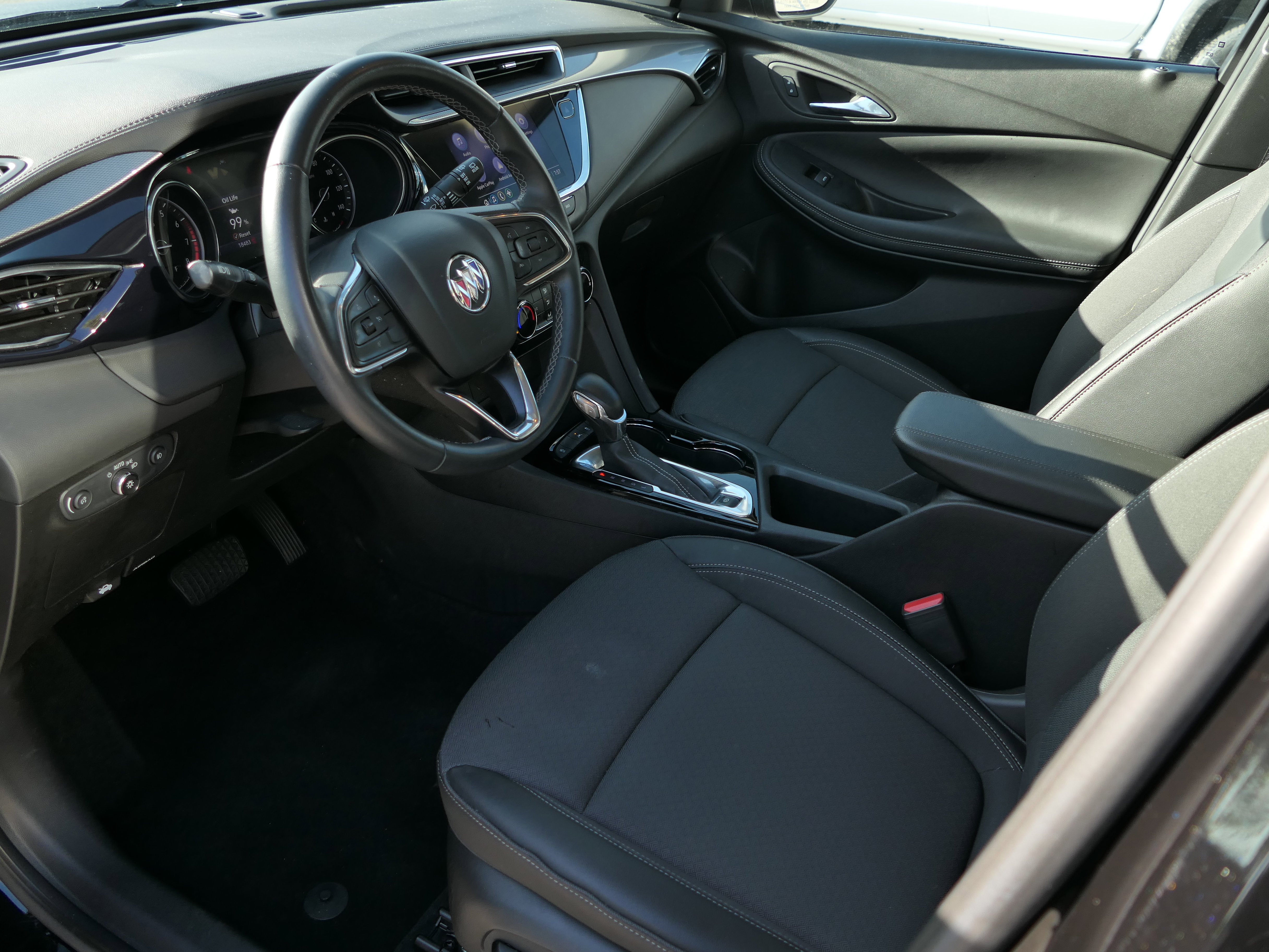 Used 2023 Buick Encore GX Preferred w/ Cold Weather Comfort Package FWD image 12