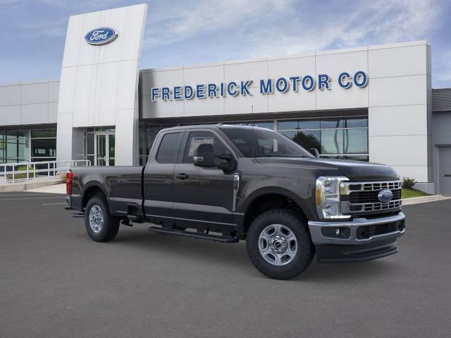 New 2026 Ford F250 XLT w/ FX4 Off-Road Package image 7