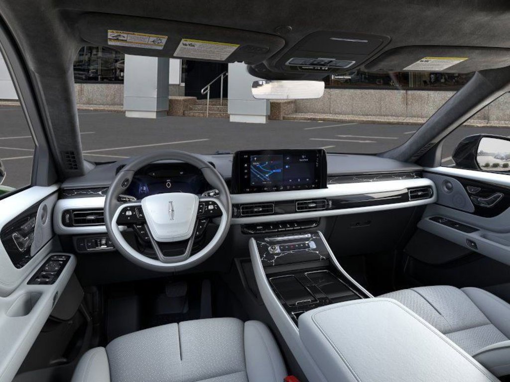 New 2026 Lincoln Aviator Black Label w/ Dynamic Handling Package AWD/4WD image 9
