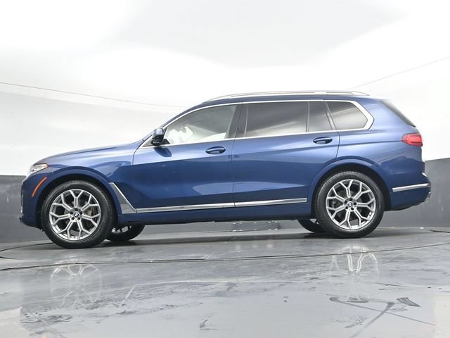 Used 2022 BMW X7 xDrive40i w/ Parking Assistance Package AWD/4WD image 38