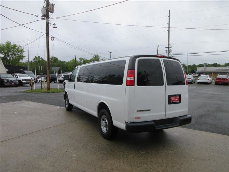 Used 2020 Chevrolet Express 3500 LS RWD image 4