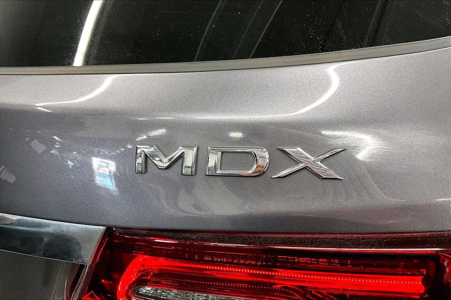 Used 2017 Acura MDX w/ Technology Package AWD/4WD image 9