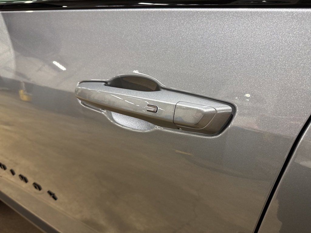 New 2026 Chevrolet Equinox ACTIV w/ Convenience Package III image 18