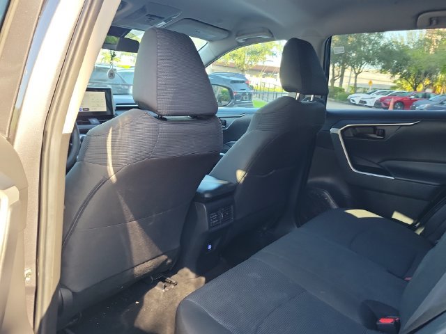 Used 2024 Toyota RAV4 LE FWD image 6